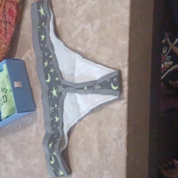 - American  eagle super  wicked  undies  bundle - Picture 6 of 10